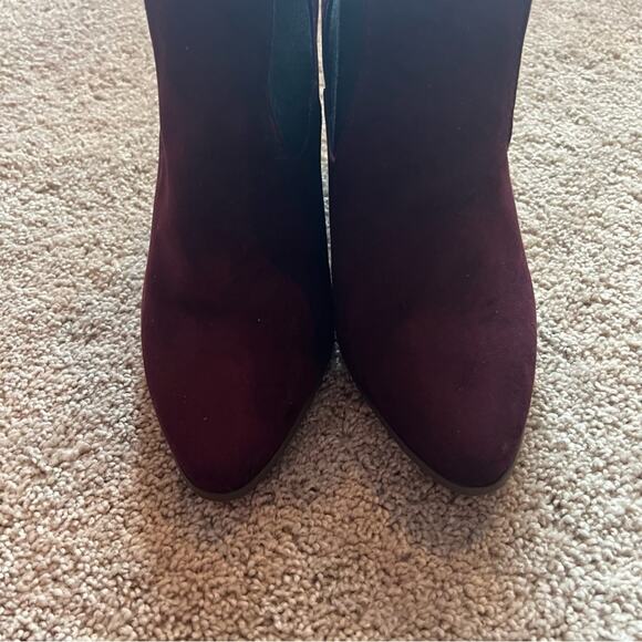 Lane Bryant Burgundy Suede Chelsea Boots Women's Size 9 Pointed Toe Stacked Heel - Picture 3 of 11